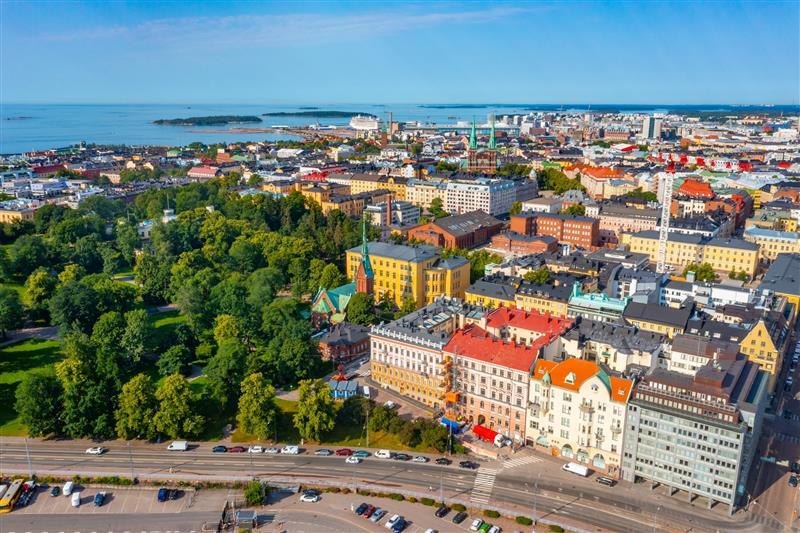 shutterstock_2473348825